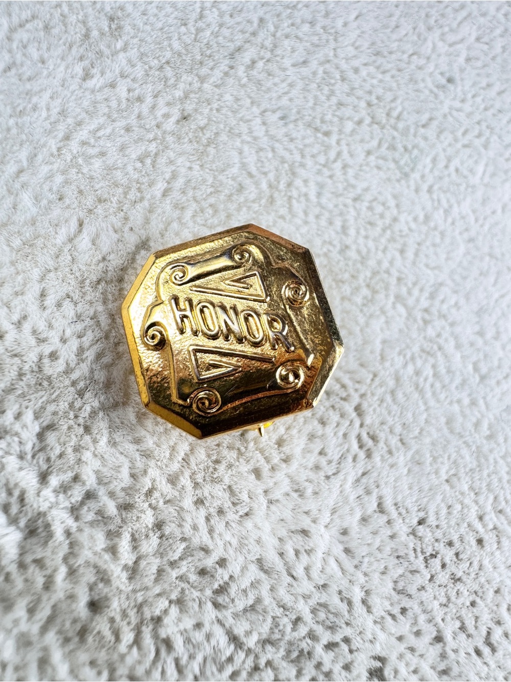HONOR AWARD Lapel Pin Small Pin - Picture 5 of 5